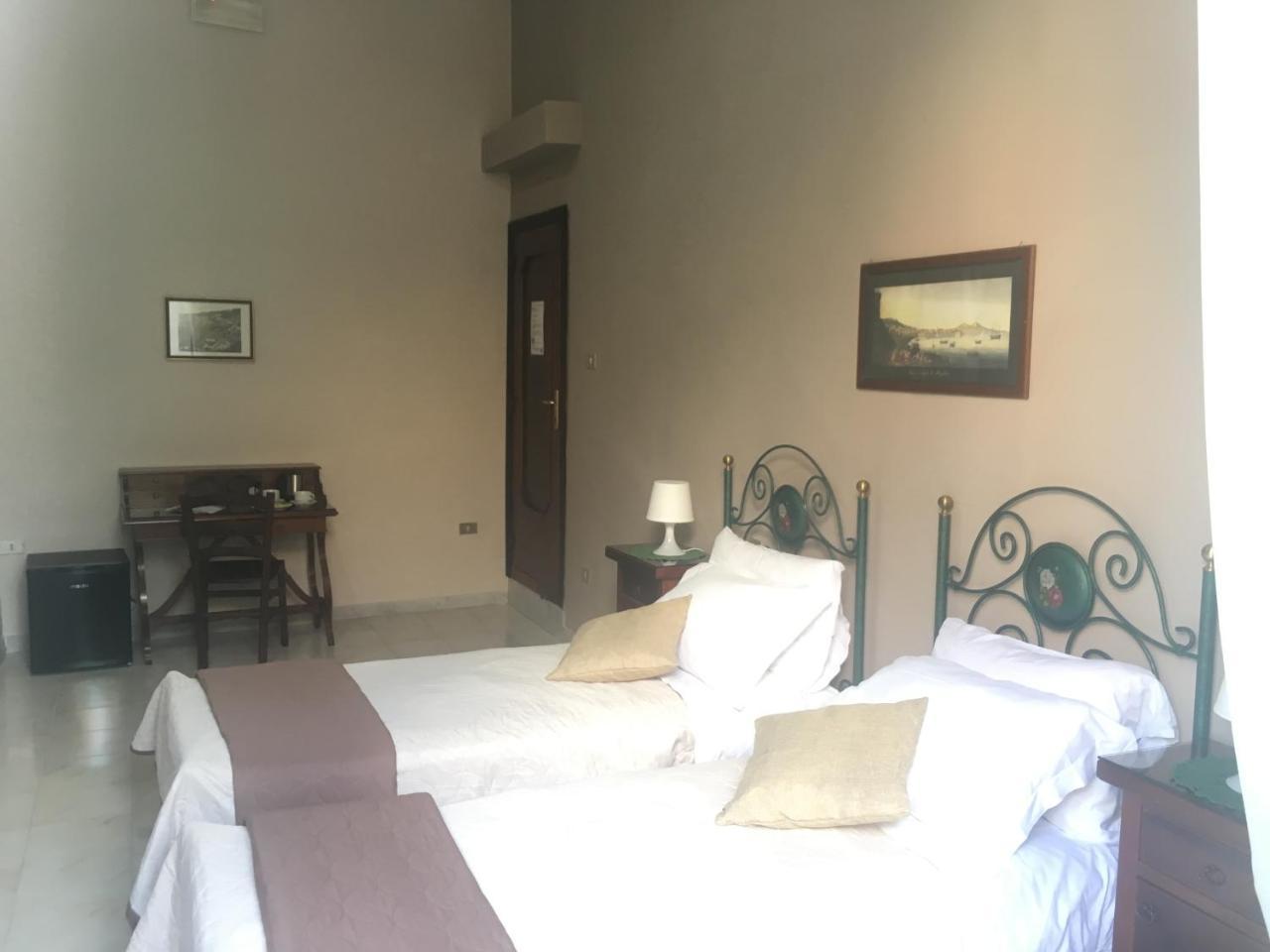 נאפולי Soggiorno Paradiso מראה חיצוני תמונה