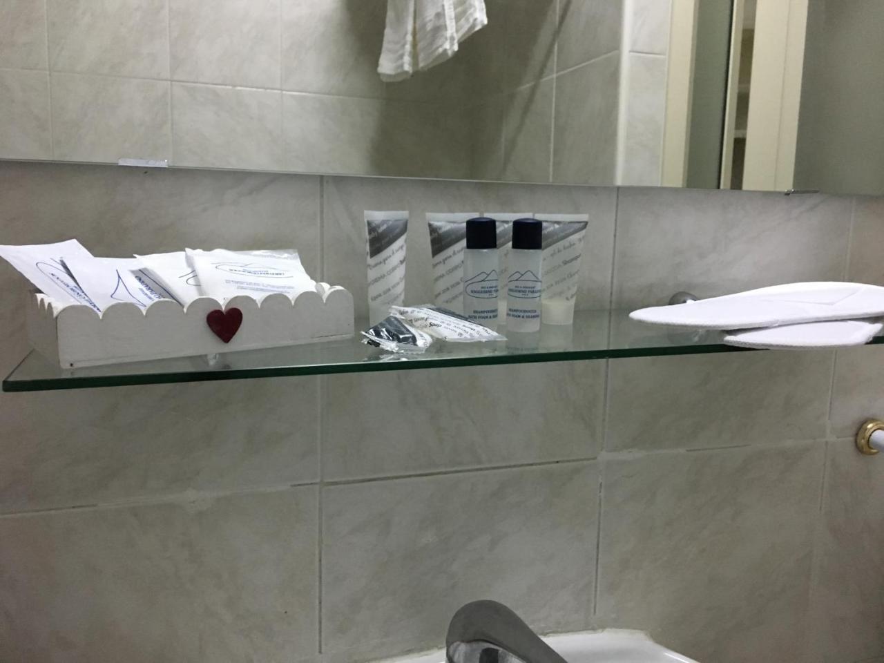 נאפולי Soggiorno Paradiso מראה חיצוני תמונה